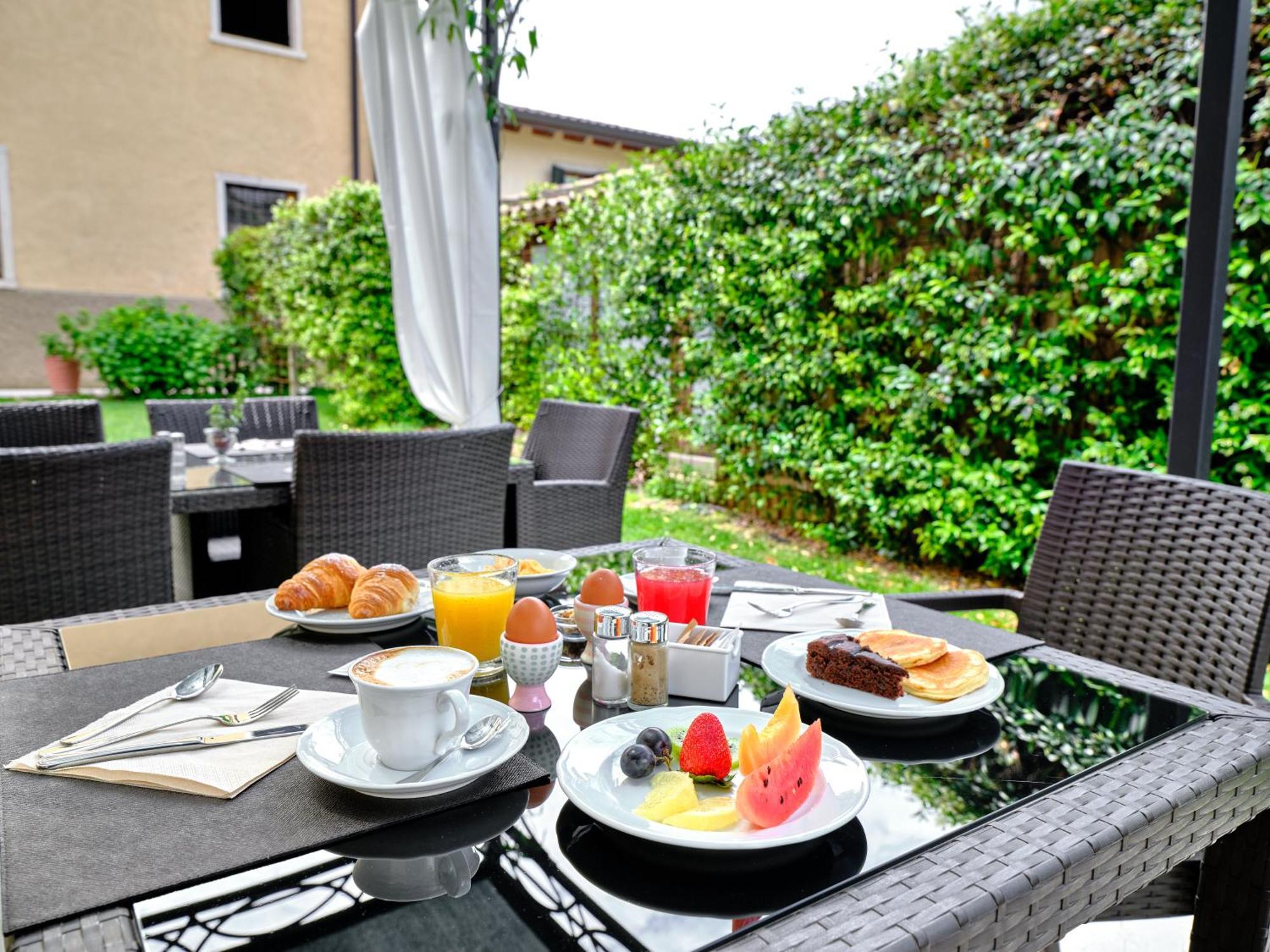 باسترينغو Villa Padovani Relais De Charme - Adults Only المظهر الخارجي الصورة