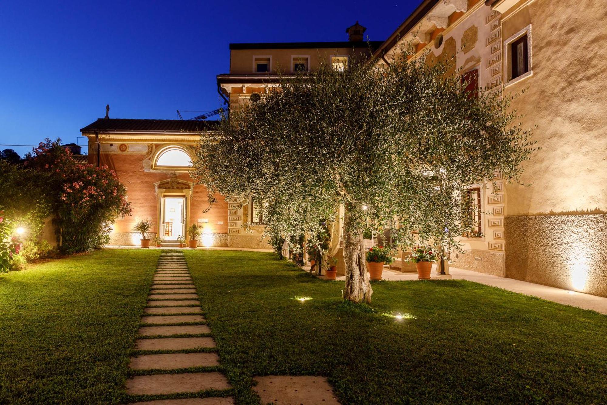 باسترينغو Villa Padovani Relais De Charme - Adults Only المظهر الخارجي الصورة